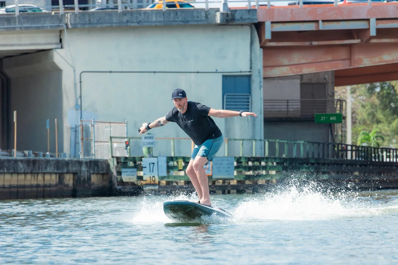 Awake RÄVIK Explore